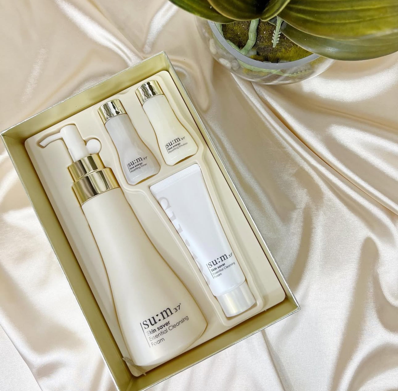 su:m37˚ Skin Saver Essential Cleansing Foam special set