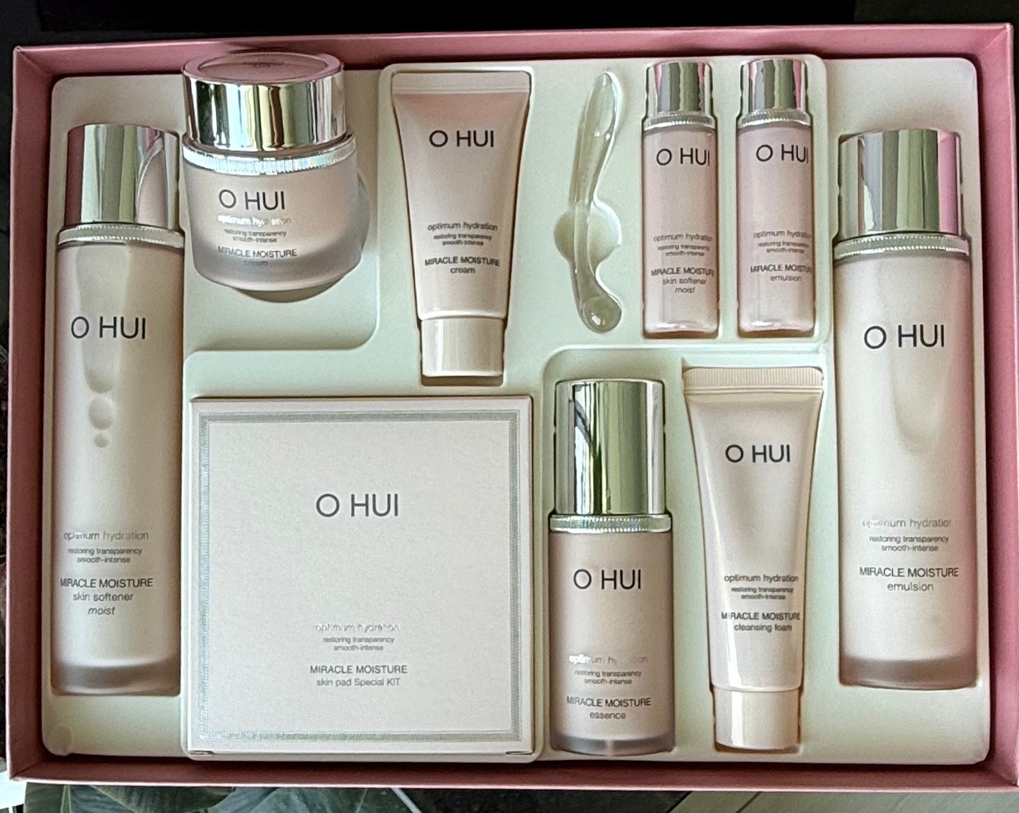 OHUI Korean premium Miracle Moisture optimum hydration set with ceramids